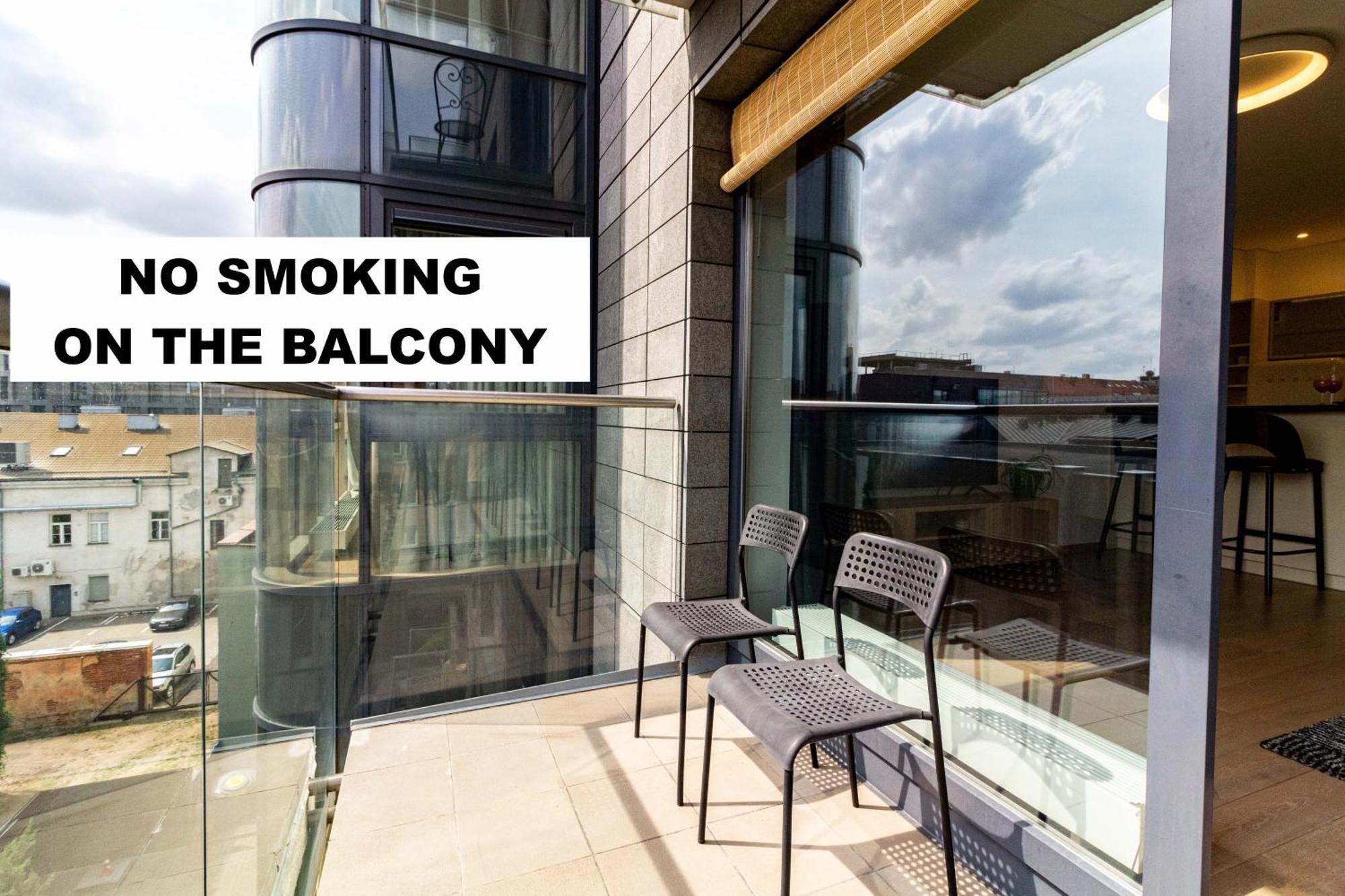 Cohost I Sunny Center Apt, Covered Parking, Balcony & Self Check-In Kaunas Kültér fotó